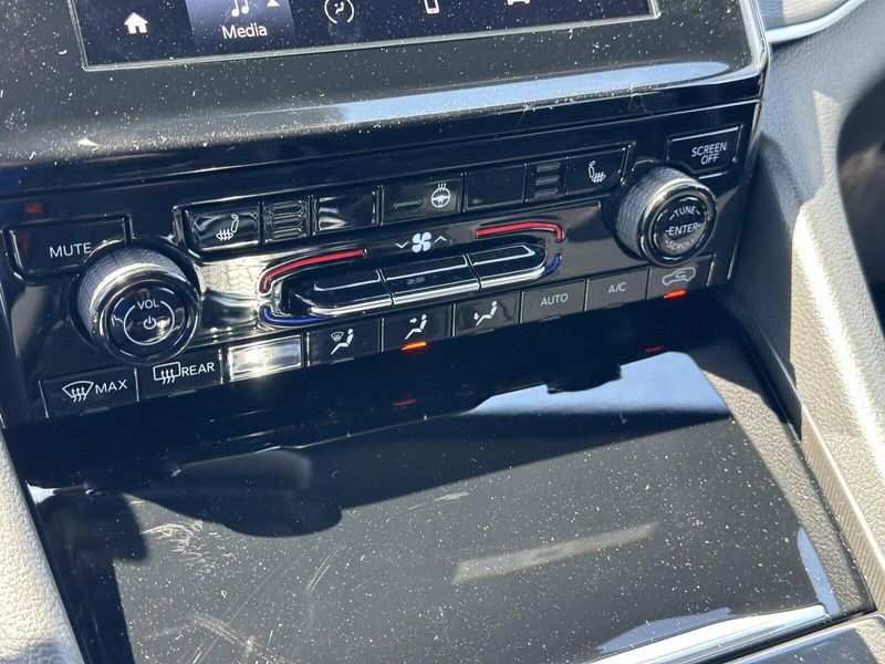 2024 Jeep Grand Cherokee L Altitude XImage 22