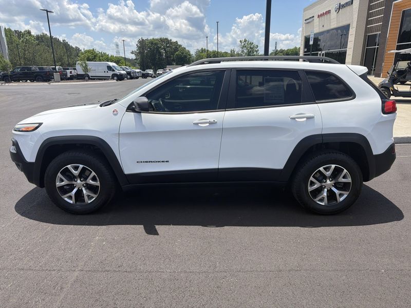 Used 2016 Jeep Cherokee TrailhawkImage 15