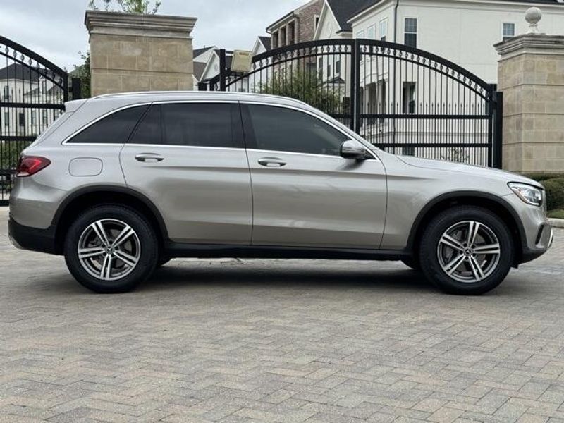 2020 Mercedes-Benz GLC 300Image 12