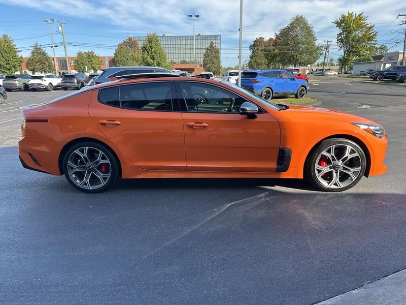 2020 Kia Stinger GT2 photo 4