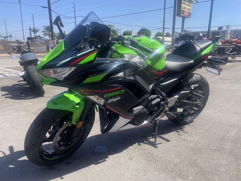 Used 2022 Kawasaki NINJA ZX-6R ABS Image 12