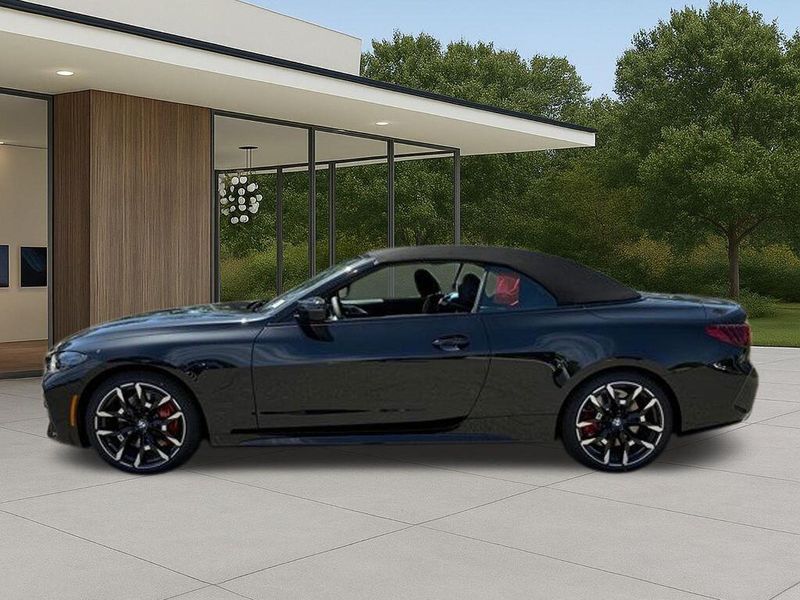 New 2026 BMW 4 Series M440iImage 13