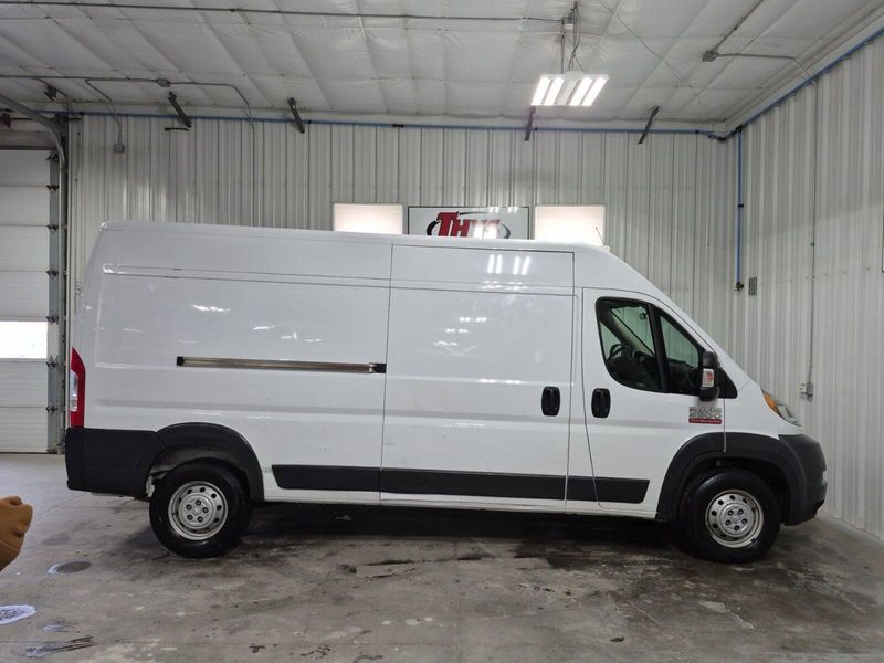 2017 RAM ProMaster 2500 Image 1