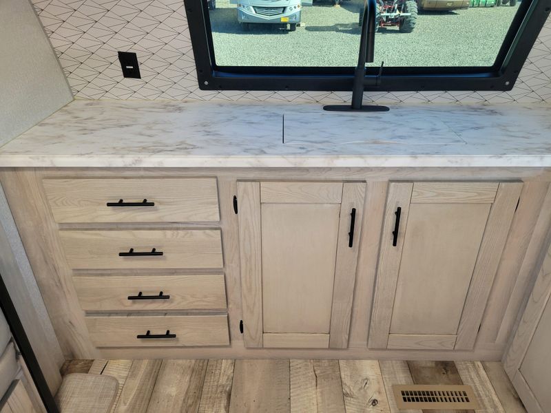 Used 2022 KZ CONNECT 272FK Image 10