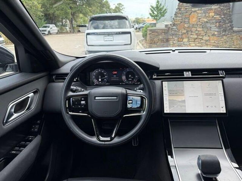 Used 2025 Land Rover Range Rover Velar Dynamic SE