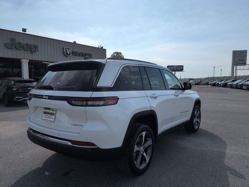 2025 Jeep Grand Cherokee Limited 4x2Image 7