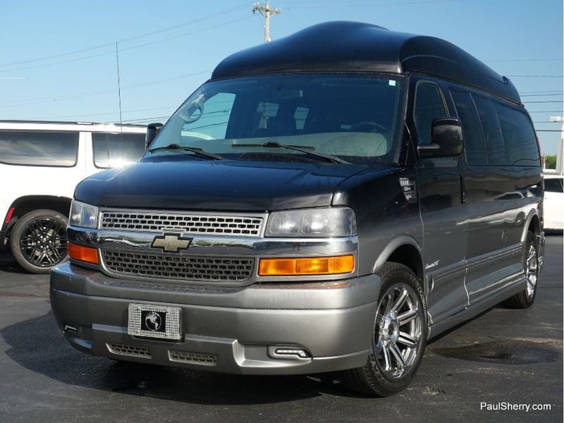 2015 Chevrolet Express 2500 Image 26