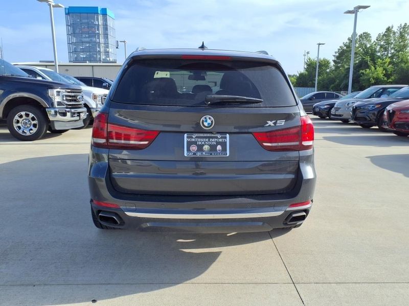 Used 2018 BMW X5 xDrive50iImage 17
