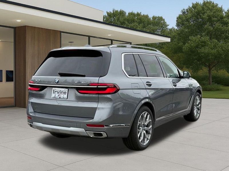 New 2026 BMW X7 xDrive40iImage 8