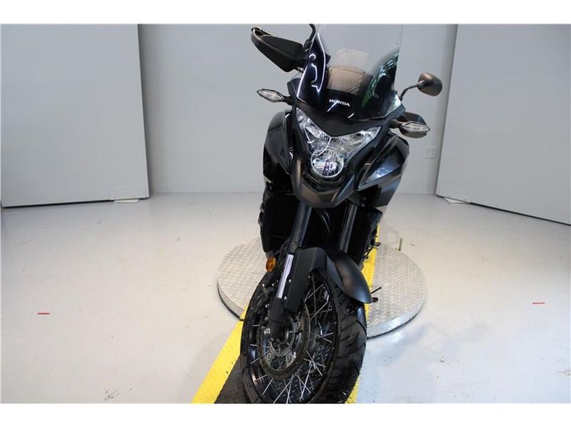 Used 2016 Honda VFR1200X Image 3