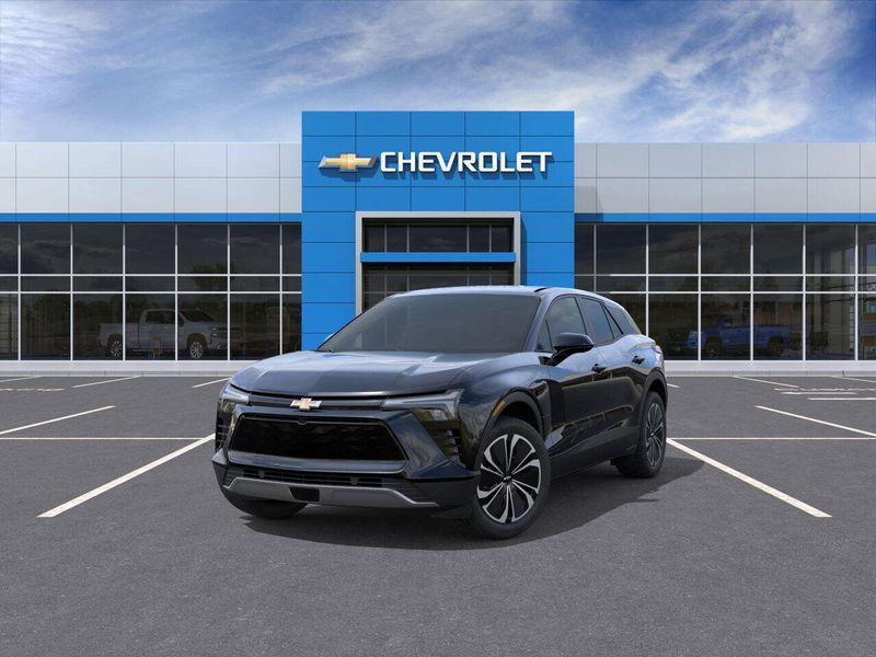 New 2025 Chevrolet Blazer EV FWD LTImage 8