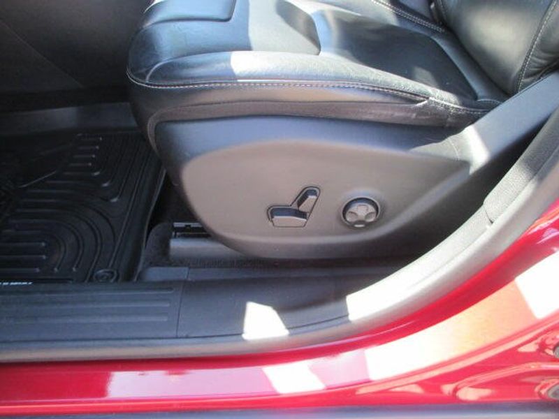 Used 2015 Jeep Cherokee LimitedImage 19