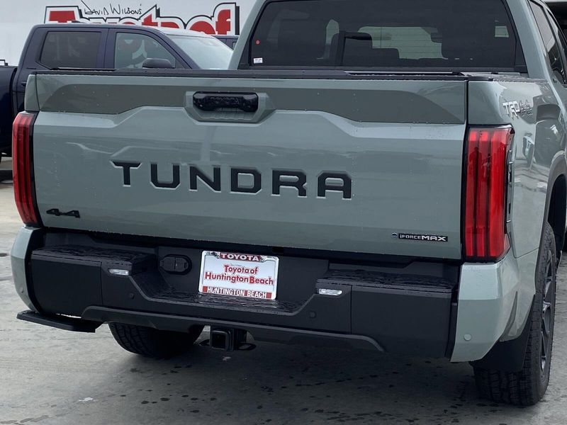 New 2025 Toyota Tundra Limited HybridImage 4