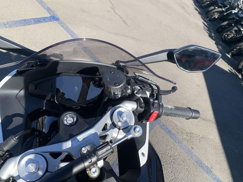 New 2025 CFMOTO 675SS Image 19