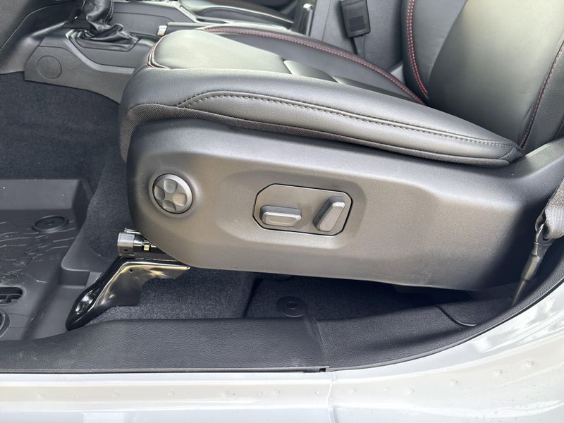 New 2026 Jeep Wrangler 4-door Rubicon XImage 17