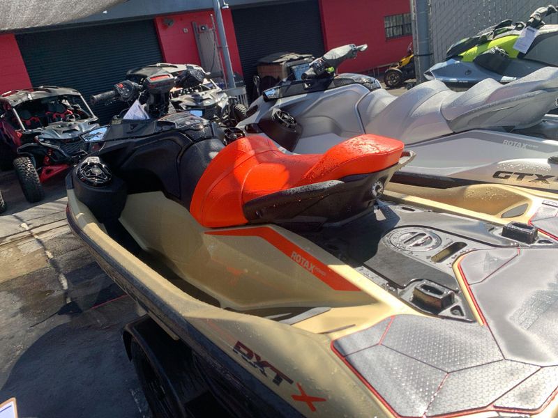 New 2025 Sea-Doo RXT-X 325 (SOUND SYSTEM) Image 11