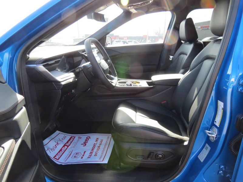 New 2026 Jeep Cherokee Limited 4x4Image 9