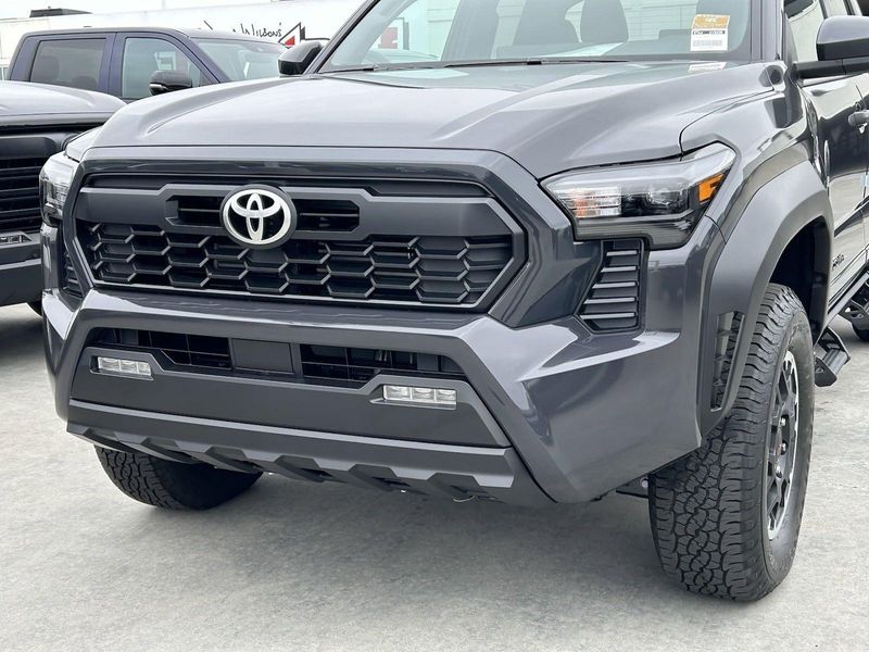 2024 Toyota Tacoma TRD Off RoadImage 7