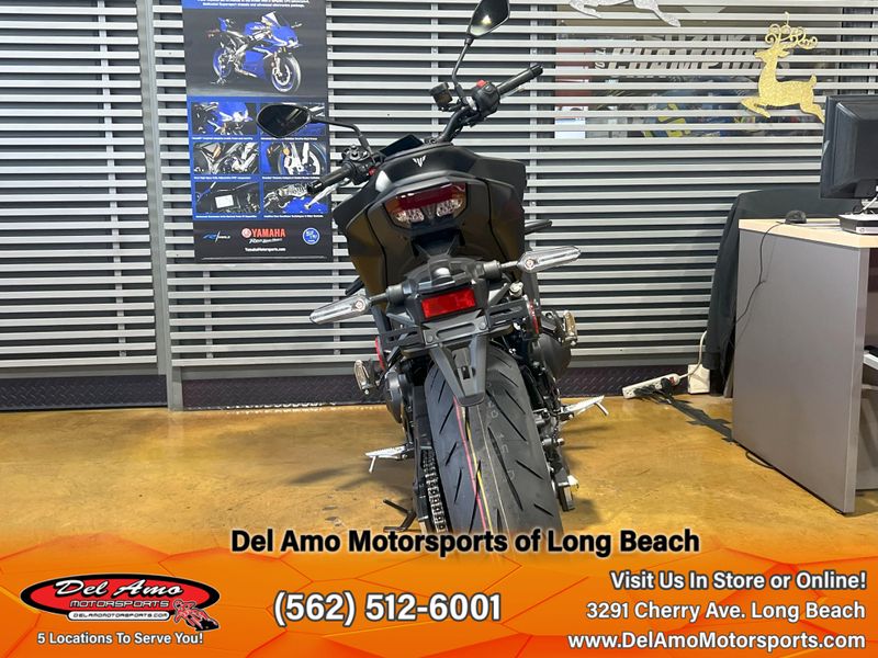 2025 Yamaha MT-09 Image 10