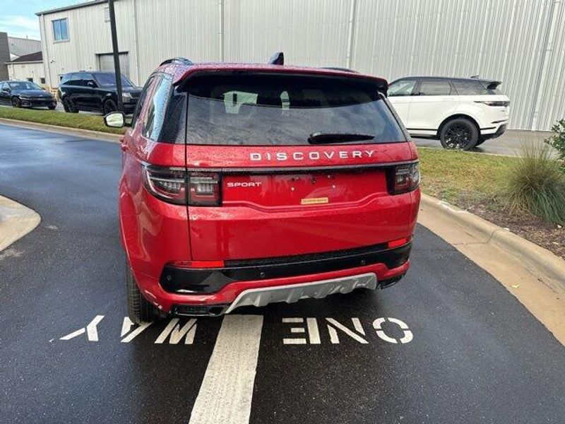 2025 Land Rover Discovery Sport S