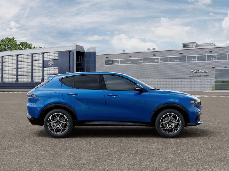 New 2026 Alfa Romeo Tonale Sprint AwdImage 29