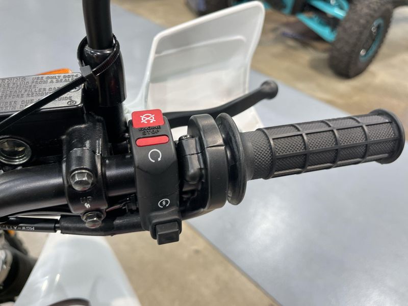 New 2025 Honda XR650L Image 22