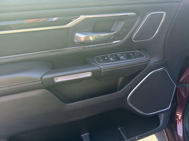 Used 2021 RAM 1500 LaramieImage 19