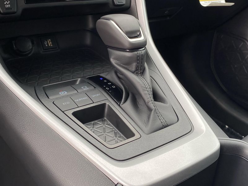 New 2025 Toyota RAV4 XLE PremiumImage 18