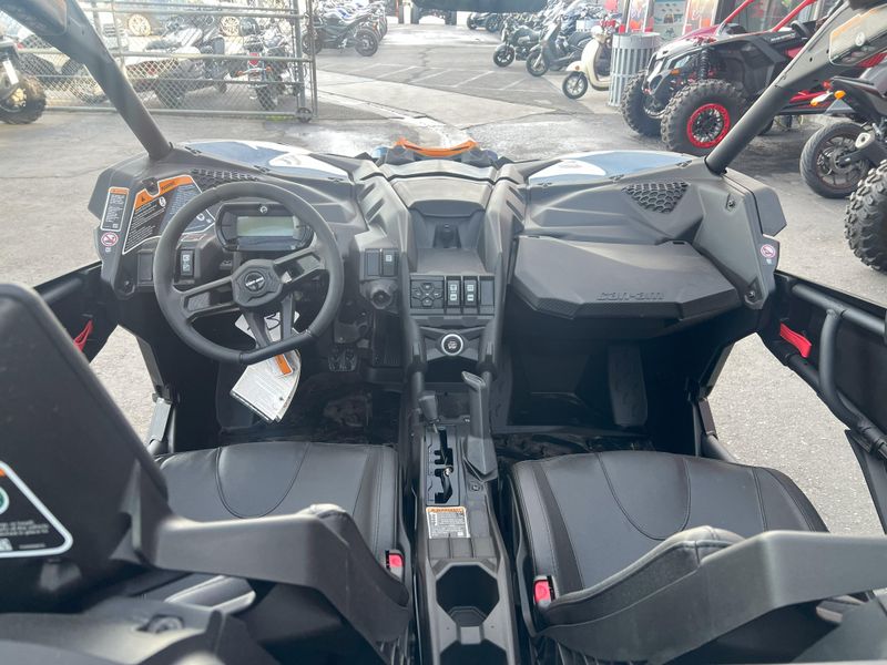 2025 Can-Am MAVERICK X3 MAX RS TURBO Image 12