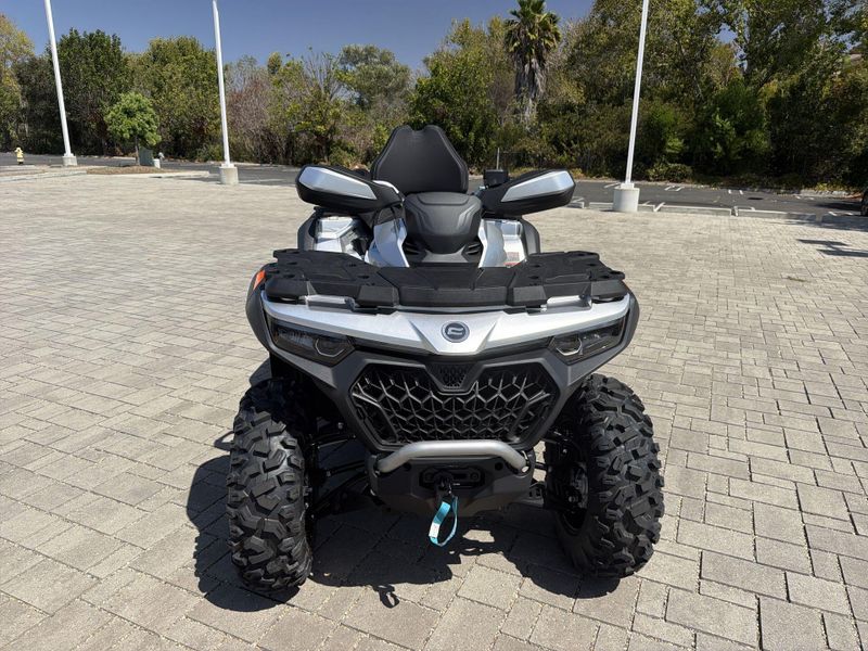 New 2027 CFMOTO CFORCE 800 TOURING Image 12