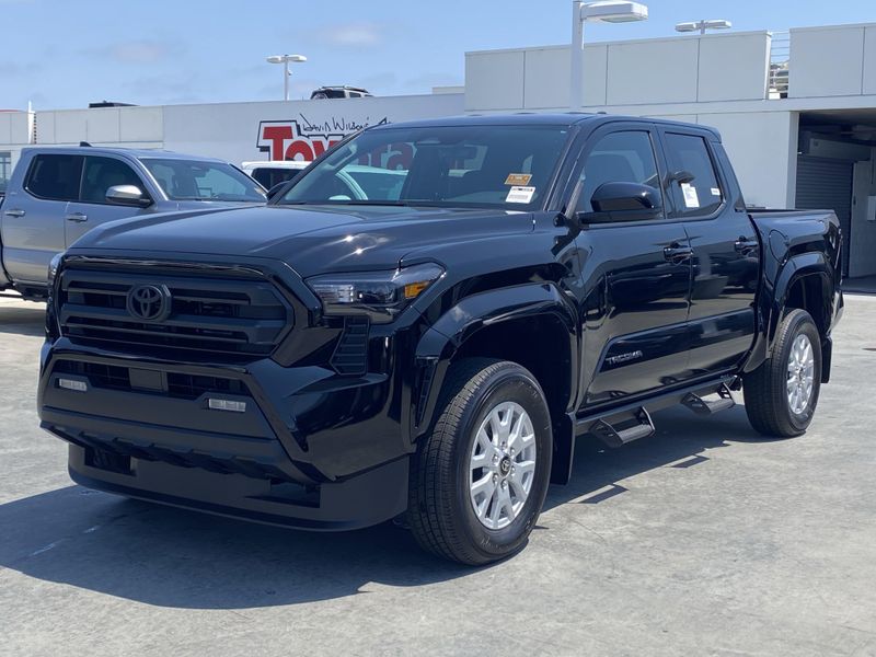 New 2025 Toyota Tacoma SR5Image 6