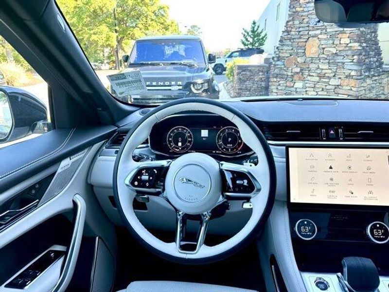 2026 Jaguar F-PACE R-Dynamic S