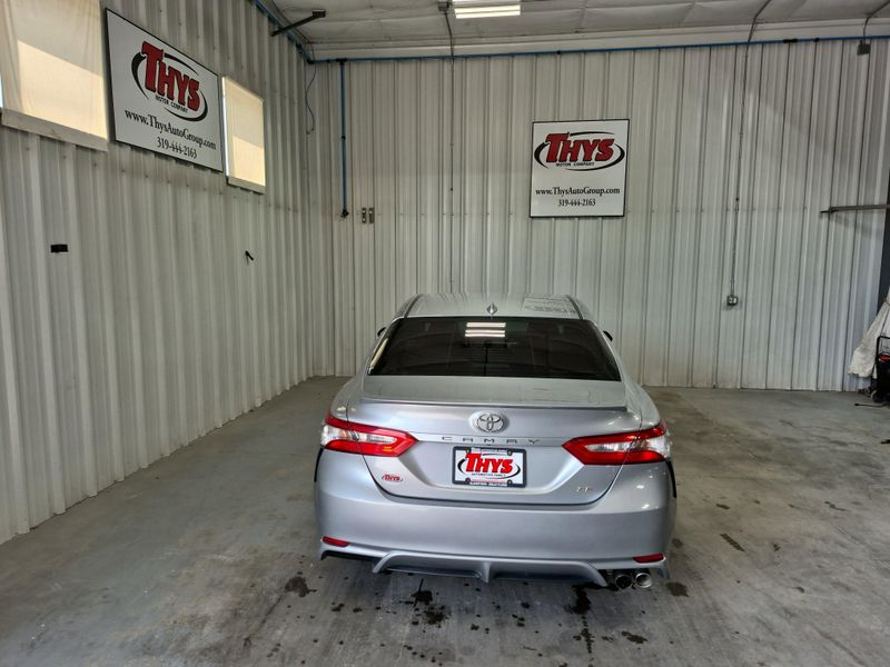 2019 Toyota Camry SEImage 12