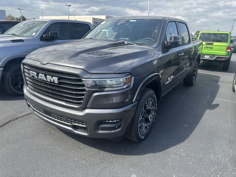 2025 RAM 1500 Laramie Crew Cab 4x4 5