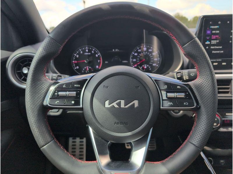 Used 2023 Kia Forte GTImage 22