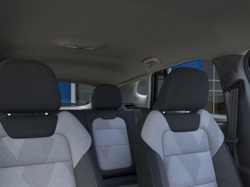 New 2025 Chevrolet Trax LSImage 24