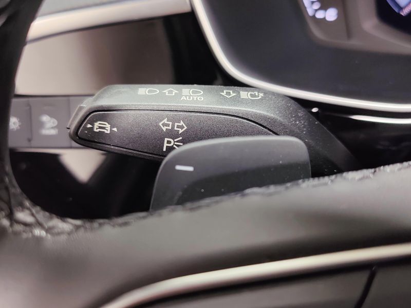 Used 2024 Audi Q3 S line Premium AWD w/ConvenienceImage 30