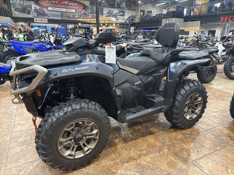 New 2026 Can-Am OUTLANDER MAX LIMITED 1000R Image 14
