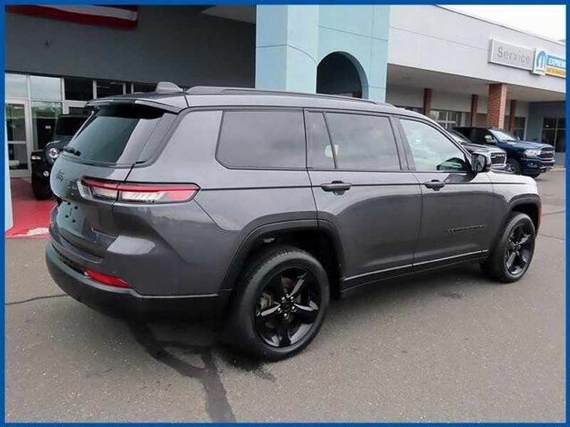 2022 Jeep Grand Cherokee L AltitudeImage 7