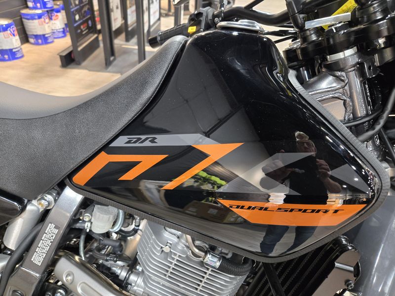 NEW 2026 SUZUKI DR 650S Image 11