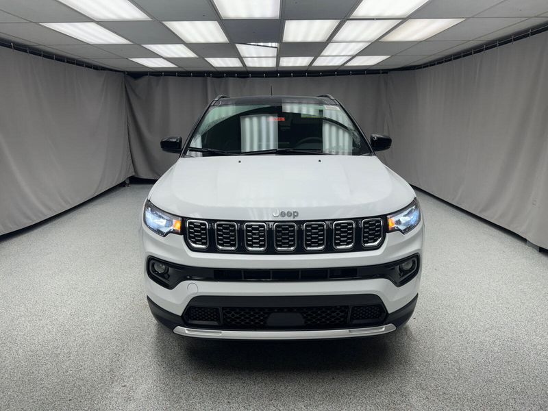 2025 Jeep Compass Limited 4x4Image 6