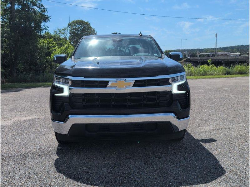 Used 2025 Chevrolet Silverado 1500 LTImage 8