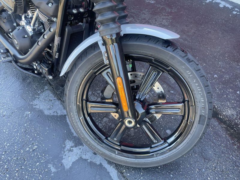 Used 2024 Harley-Davidson SOFTAIL STREET BOB 114 Image 12