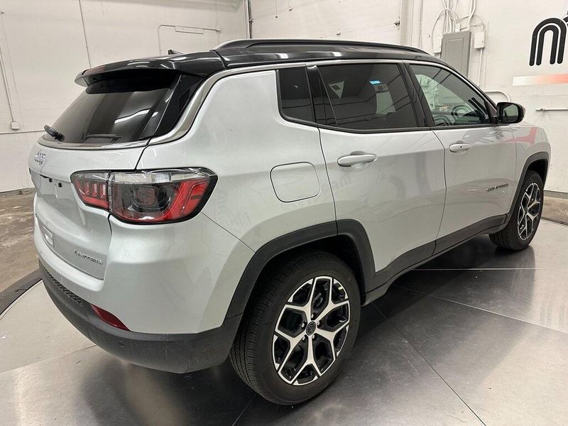 2025 Jeep Compass Limited 4x4Image 10