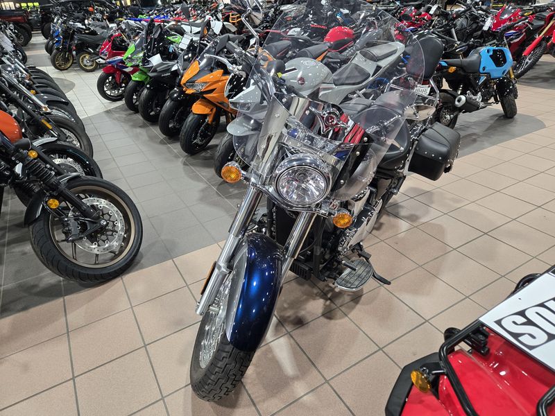 New 2025 Kawasaki VULCAN 900 CLASSIC LT METALLIC GRAPHITE GRAY AND METALLIC CARBON GRAY Image 18