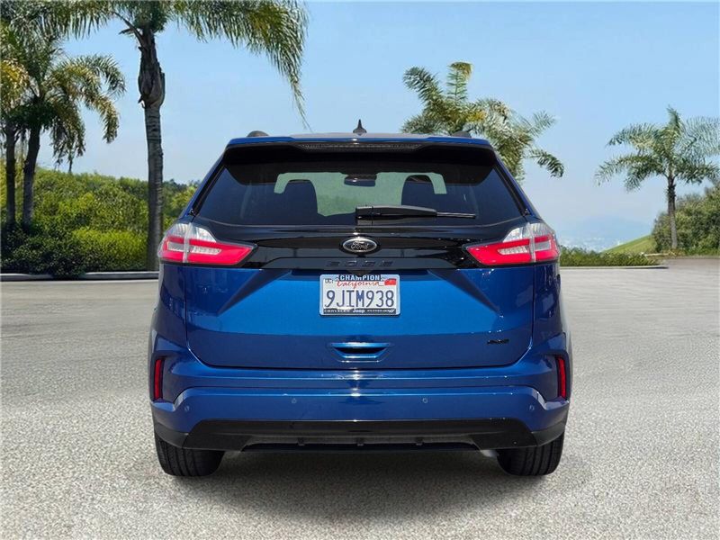 Used 2023 Ford Edge SE AWD