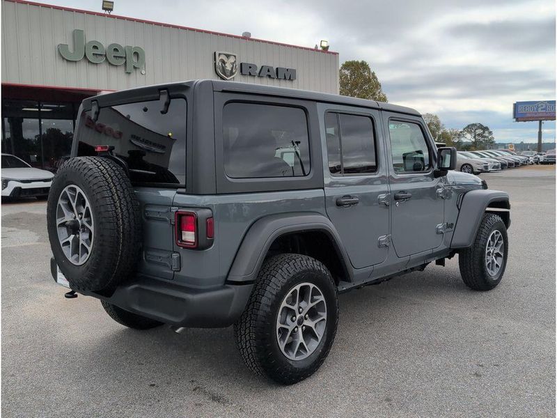 New 2026 Jeep Wrangler 4-door Sport SImage 5