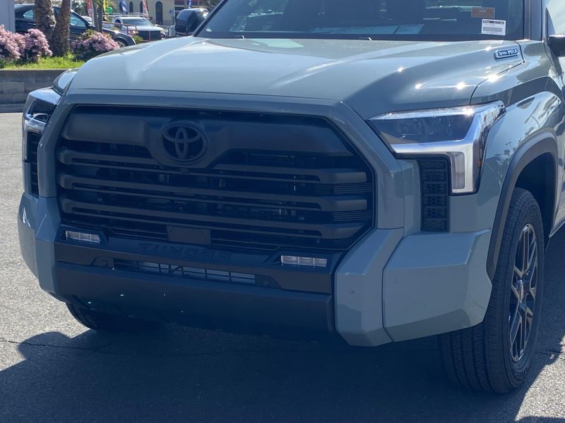 New 2025 Toyota Tundra Limited HybridImage 7
