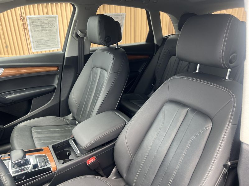 Used 2021 Audi Q5 PremiumImage 7