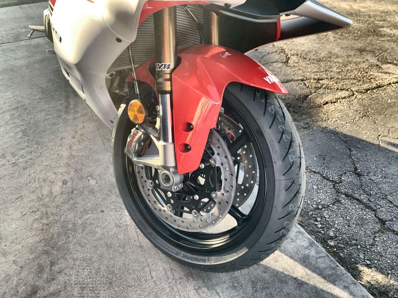 New 2025 Yamaha YZF-R9 Image 22